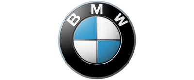 BMW-Logo auf der Windschutzscheibe
